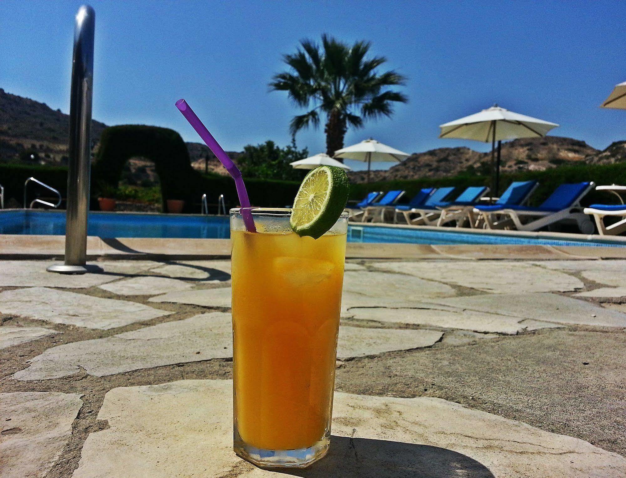 Ampelokipi Holiday Apartments Πισσούρι Εξωτερικό φωτογραφία